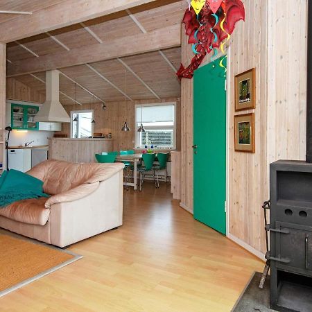 6 Person Holiday Home In Fan เฟนู ภายนอก รูปภาพ